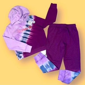 Hurly Joggers and Crop Top Hoodie (12/14)